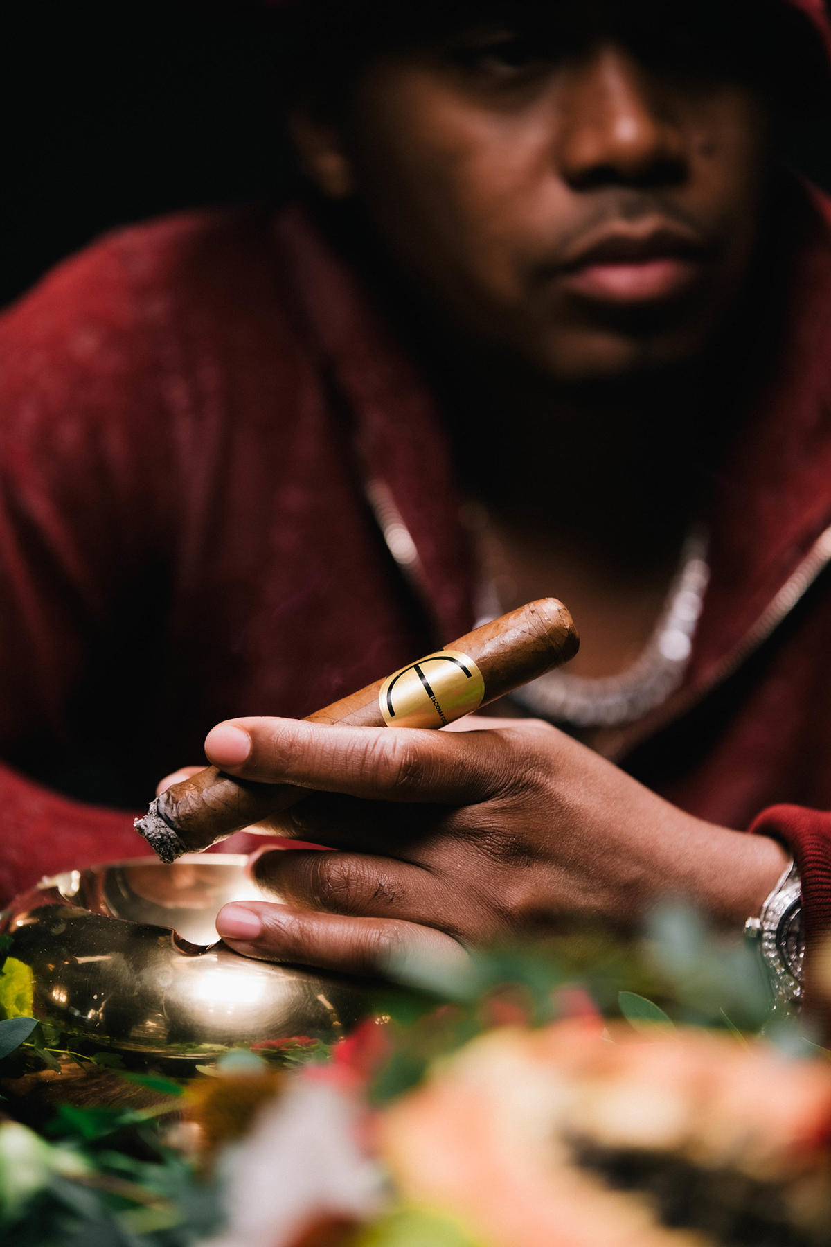 Hip Hop Legend NAS and Escobar Cigars Announce Strategic Partnership - Icon  Vs. Icon