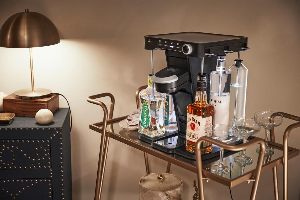 New Black+Decker Cocktail Maker Coming To Your Home Bar - The